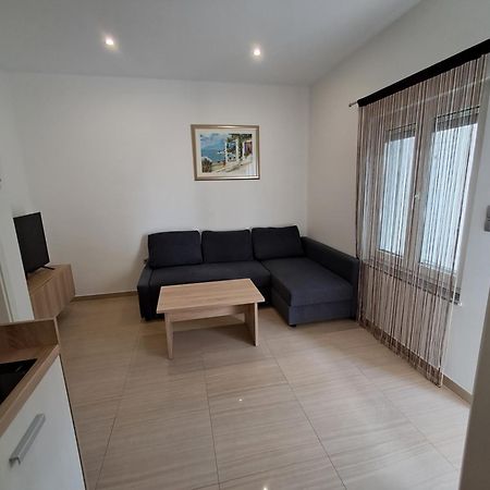 Apartmani Tropical Vodice Esterno foto