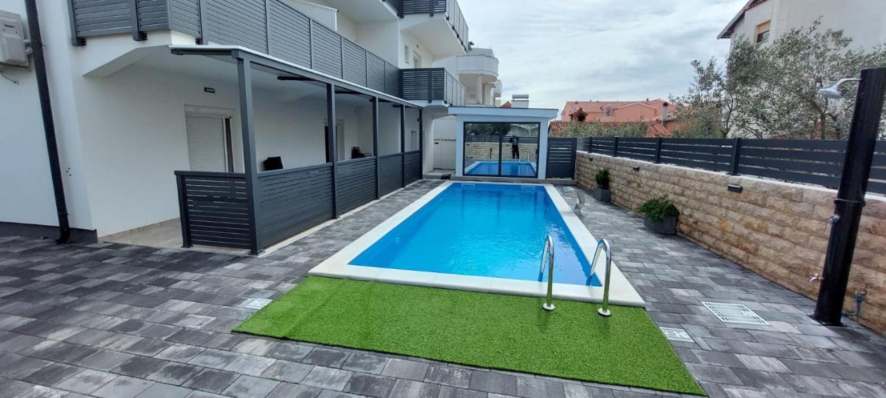 Apartmani Tropical Vodice Esterno foto