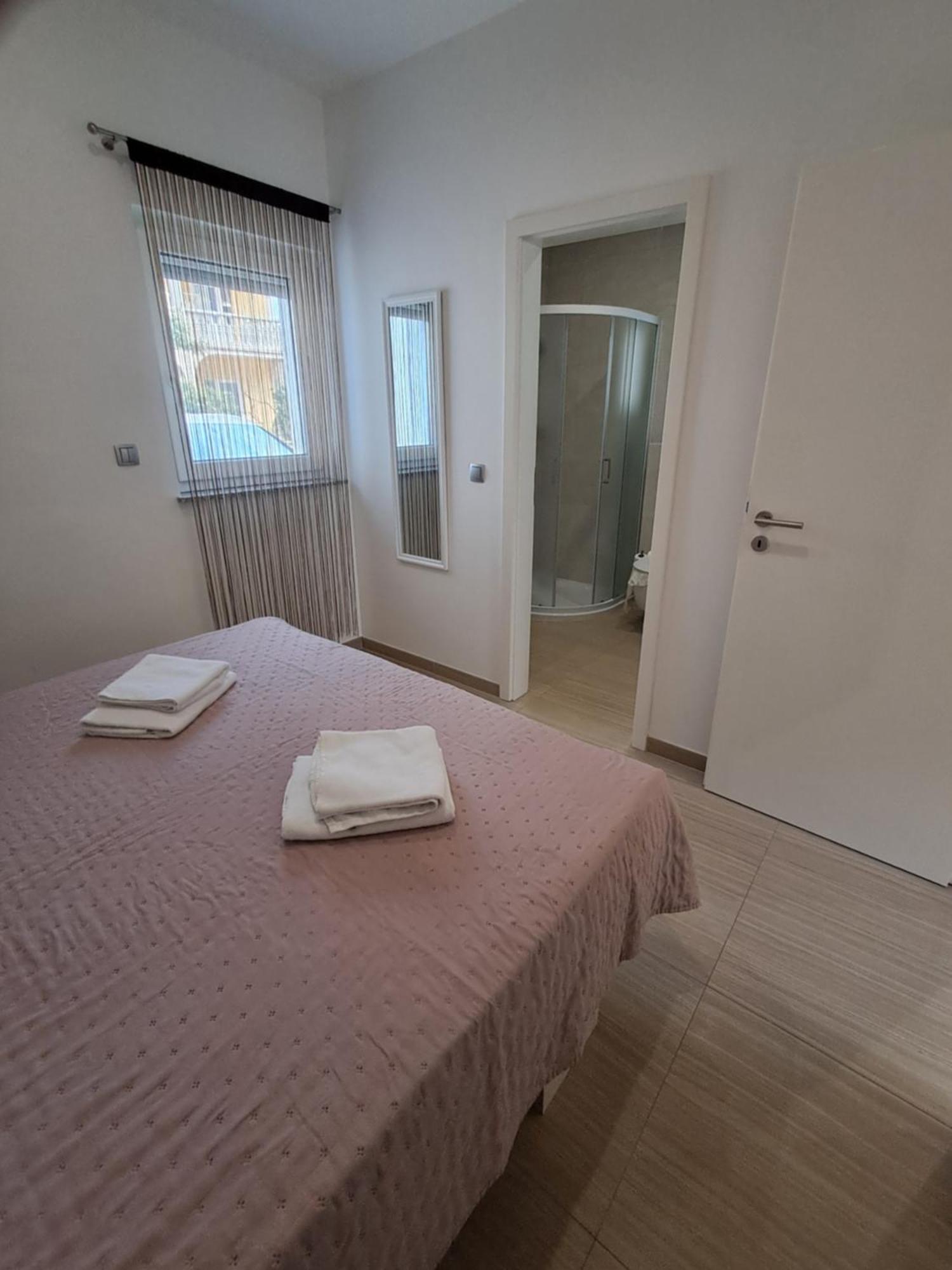 Apartmani Tropical Vodice Esterno foto